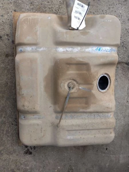 Tanque de combustible detrás del eje trasero 19 galones 85-86 camioneta Ford F150 E5TZ9002E Foto 2 de 4