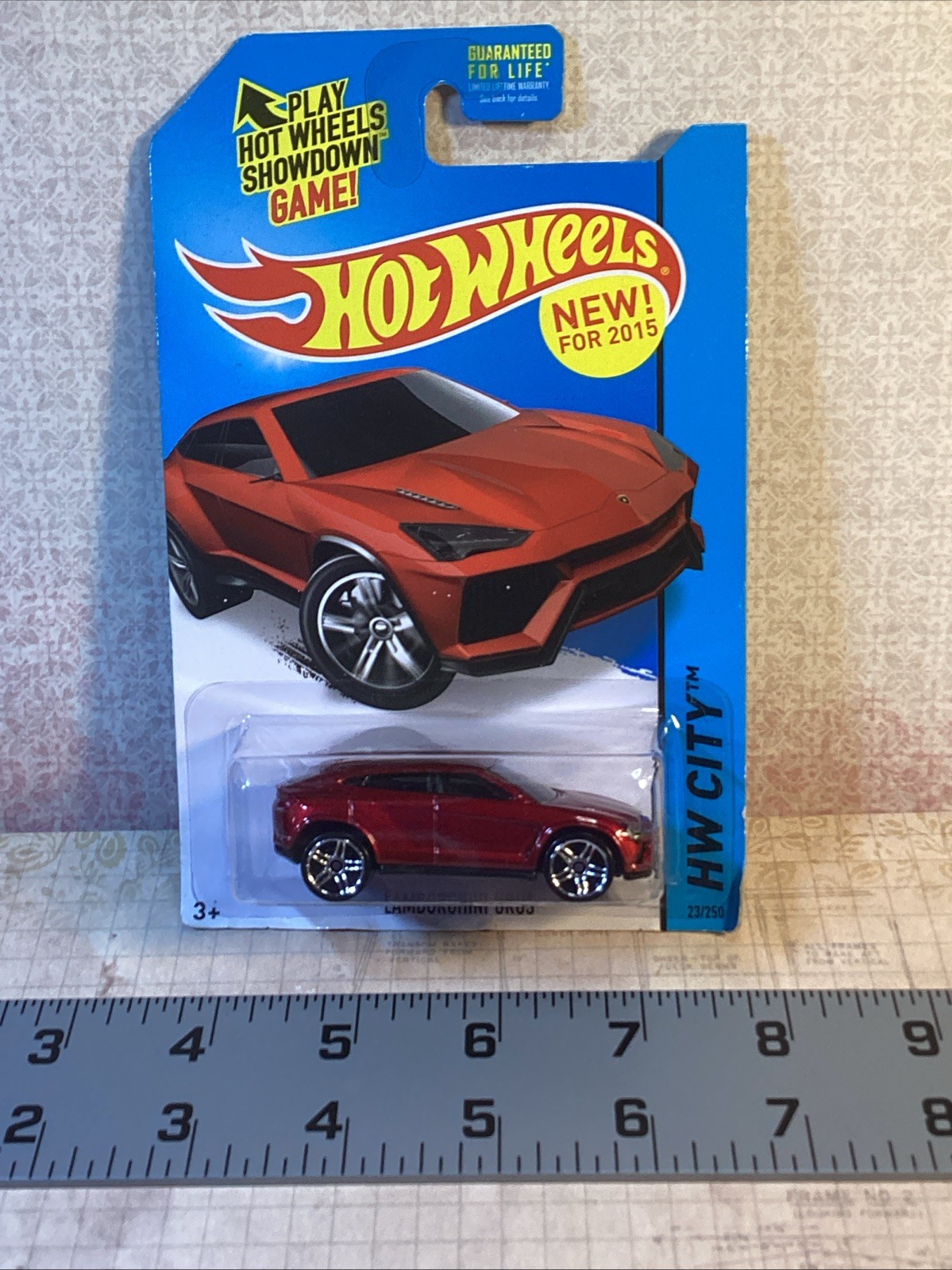 2015 Hot Wheels HW CITY Lamborghini Urus 23/250 Street Power Candy Apple Red