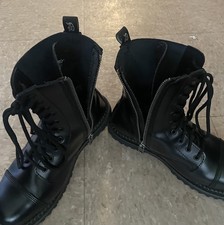 Черные мужские ботинки Demonia с пряжкой огромный выбор по