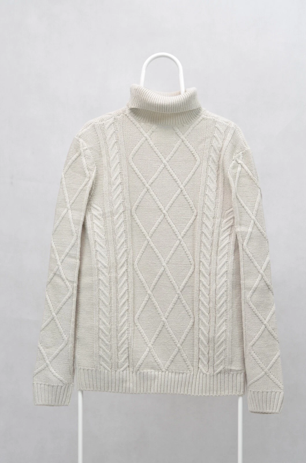 Folk Wool cable Sweater turtle-neck size L