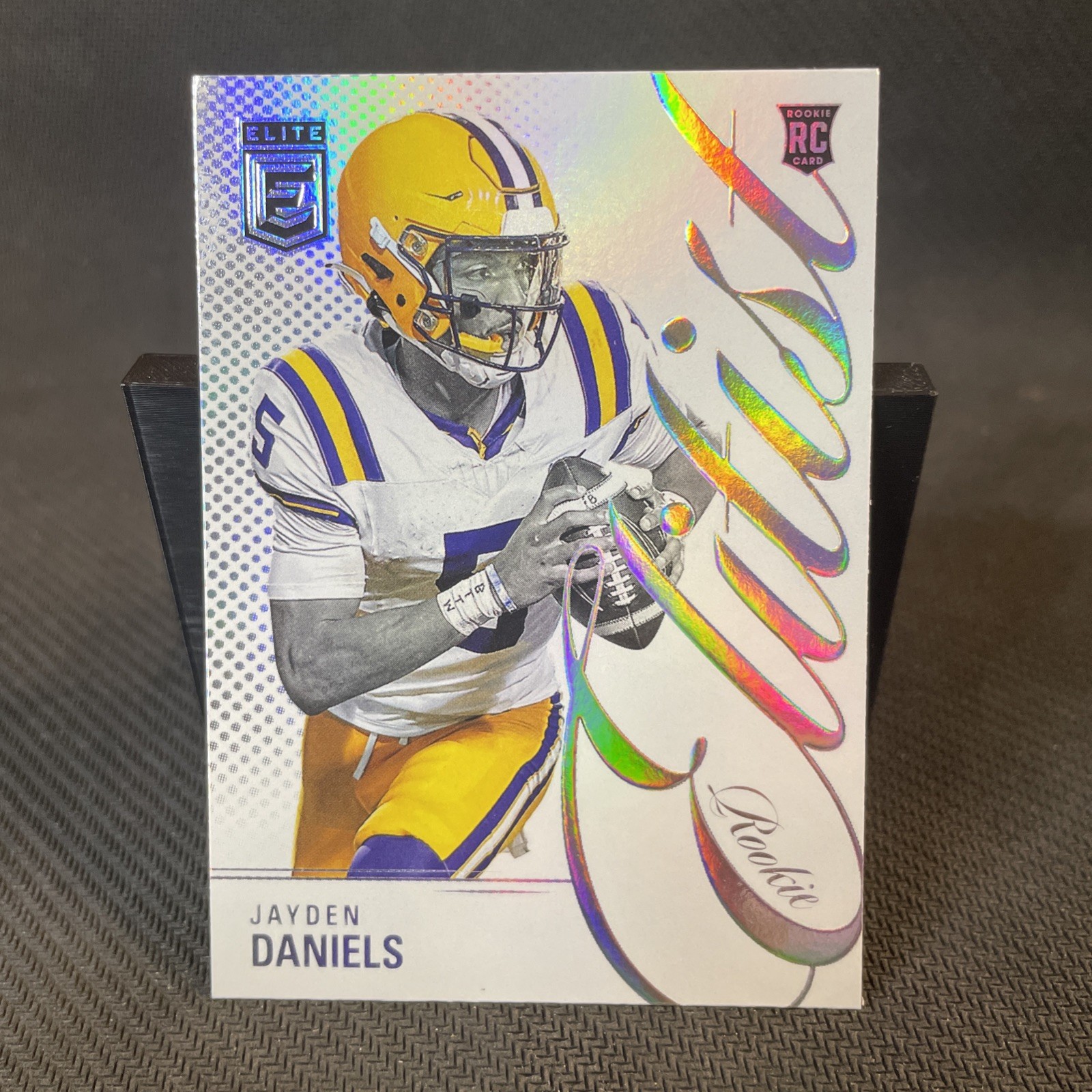 2024 Panini Donruss Elite - Rookie Elitist Jayden Daniels #15 (RC)