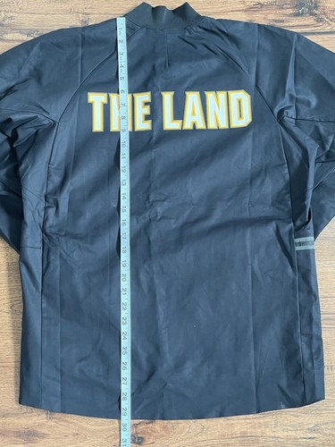 Nike Cleveland Cavaliers City Jacket 'The Land' (size us mens M) - Picture 9 of 9