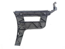 8K5807454 rear bumper bracket right Audi A4 3.0 D 176KW (2008) RI