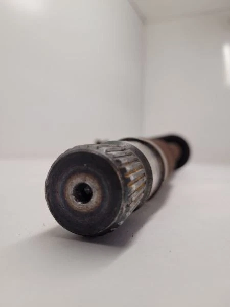 Eje de pasajero derecho 11-19 JOURNEY eje delantero tracción delantera 3,6 L interior 68066178AA Foto 3 de 4