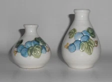 Metlox Pottery Poppy Trail Sculptured Grape Salt & Pepper Shaker Set
