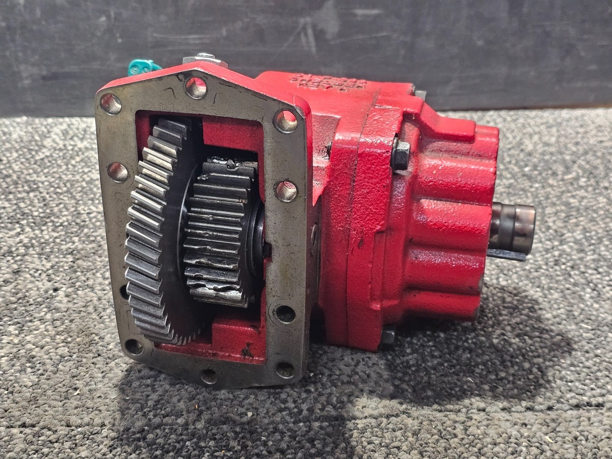 PARKER CHELSEA 281GGFJP-B3XD 281 SERIES POWER TAKE OFF PTO UNIT
