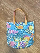 Lilly Pulitzer for Estēe Lauder Large Floral Bag