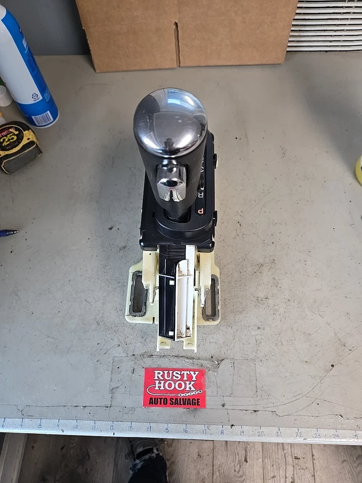 Used 2006 Ford Explorer Automatic Floor Gear Shifter Assembly 5 Speed Foto 2 de 4