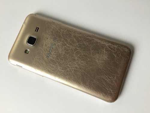 Samsung Galaxy J3 2016 SM-J320 Gold 8GB - Used Broken Screen For Parts As Is - Afbeelding 9 van 12