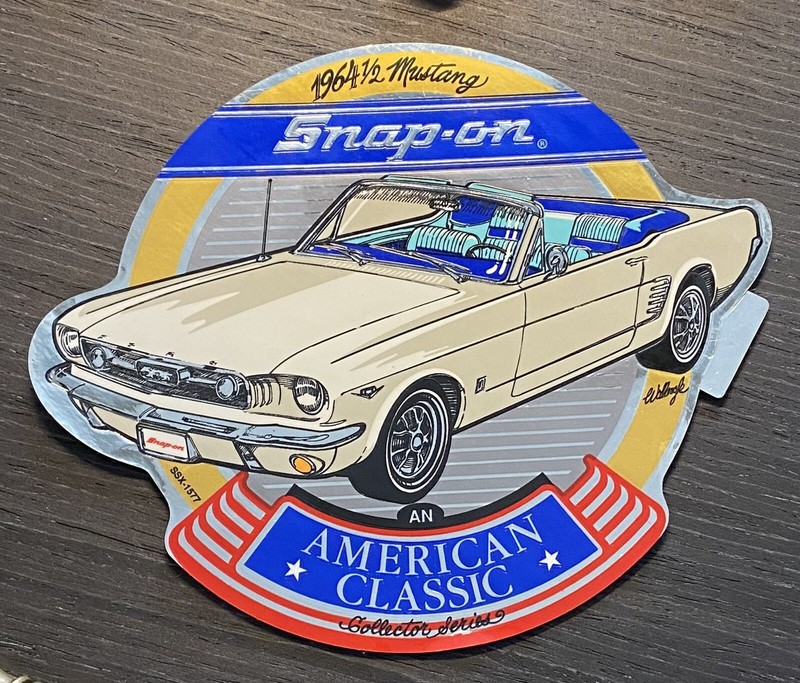 LARGE SNAP ON STICKER  AMERICAN CLASSIC SERIES  1964 1/2 FORD MUSTANG