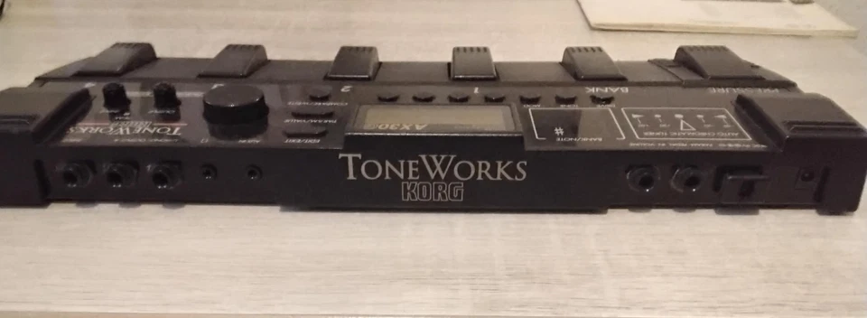 Korg Toneworks AX 30 G, Gitarrenmultieffekt - Bild 4 von 4