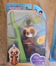 Fingerlings Baby Sloth - Kingsley Brown - Interactive Baby Pet - by WowWee