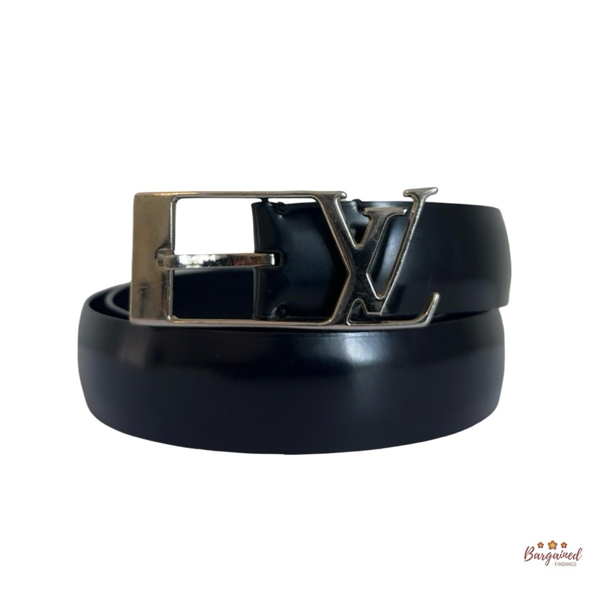 Authentic Louis Vuitton Black Leather Silver LV Initials  display picture 2