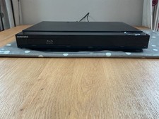 Samsung HT - C5200 2.1-CHANNEL Blu- Ray Home Cinema System Black