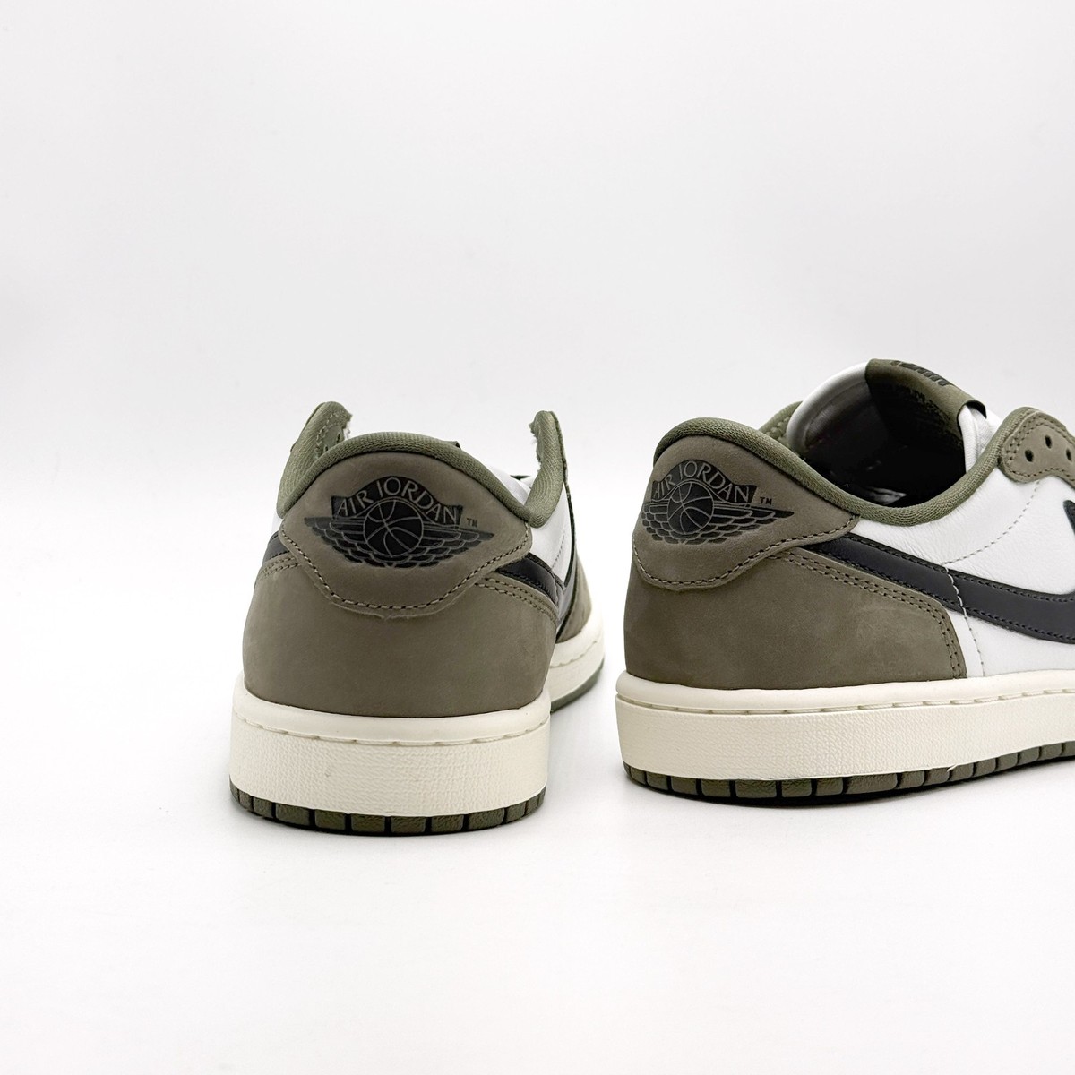 NEW* Men NIKE Air Jordan 1 Low OG MEDIUM OLIVE / SUMMIT WHITE