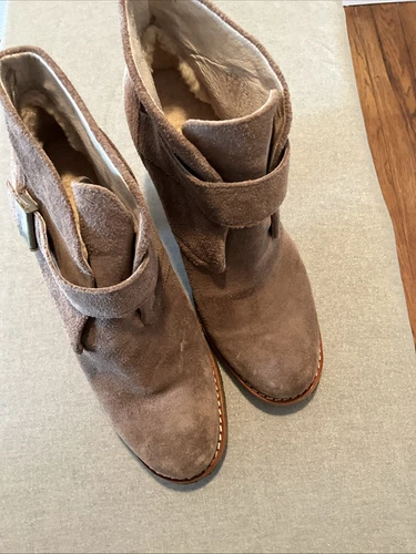 Stivaletti corti UGG