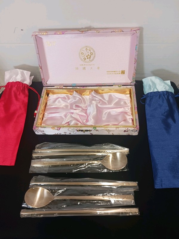 Vintage Anjo Choki  korean Spoons And Chopstick  Set and Jian Cheng  Chopsticks