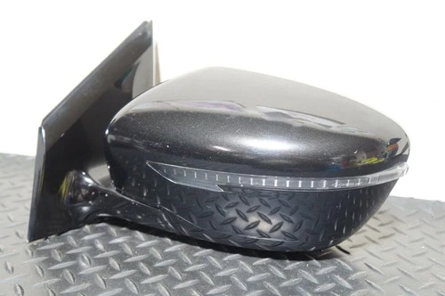 2016-2022 Nissan Murano OEM Left Hand Driver Side Mirror Black Turn Signal