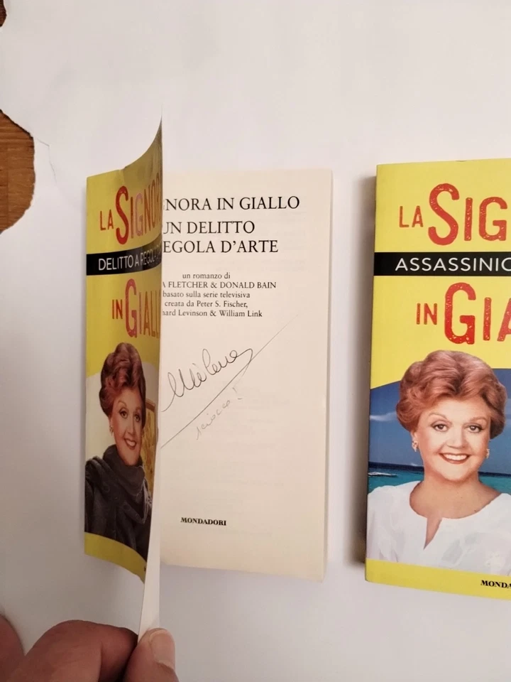 2 Libri La Signora In Giallo Assassinio sull'isola, Omicidio Alle Hawaii - Immagine 4 di 4