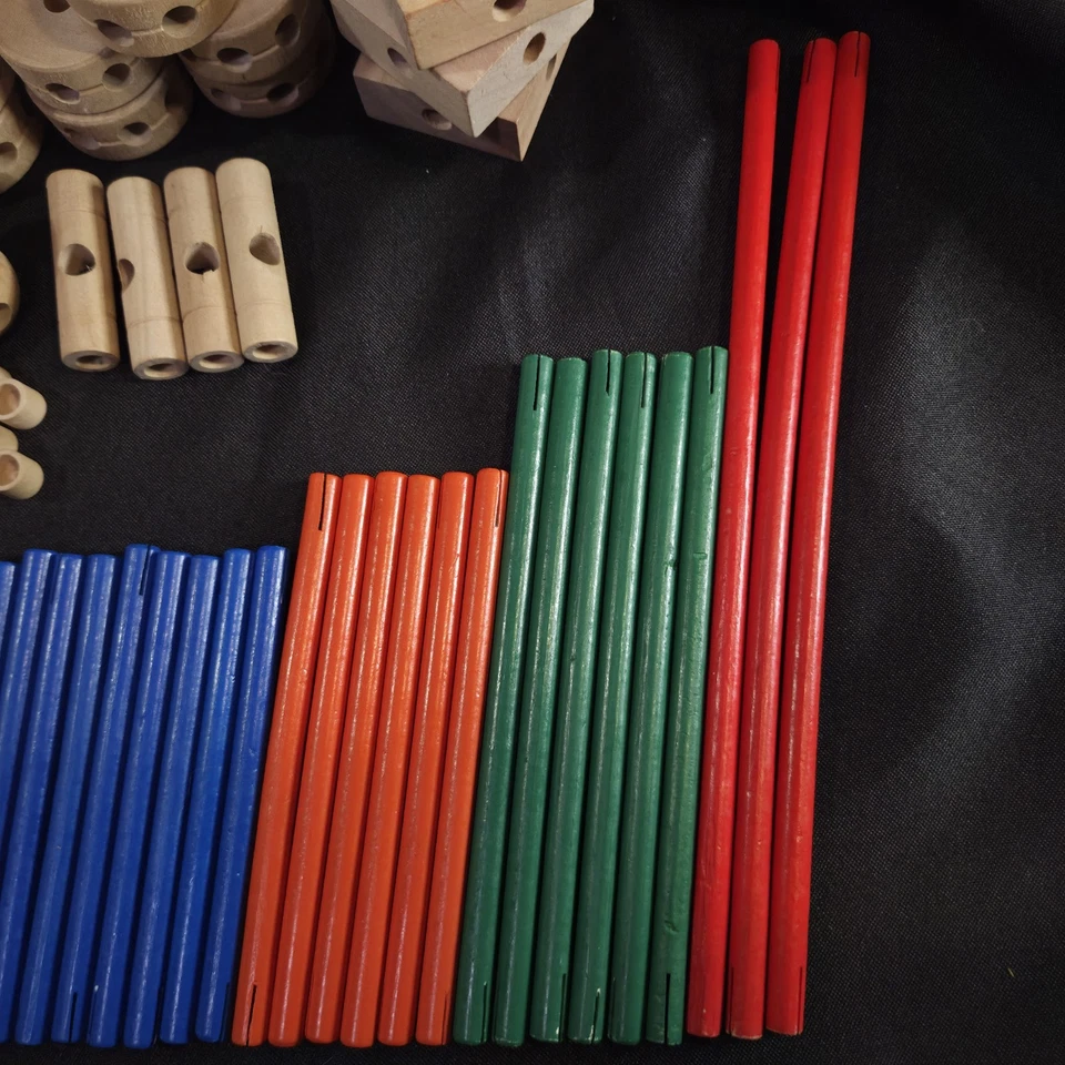 Juguete clásico de construcción de madera Super Makit de Schylling, 69/70 piezas Foto 4 de 4