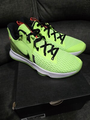 Lebron Witness V Green Glow