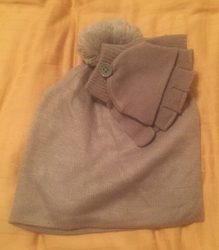NWT Girls SO Gloves and Hat Set Ivory or Gray Cable - Picture 5 of 7