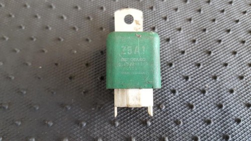 0568002120 Relais, Arbeitsstrom 056800-2120  Z5A1 Mazda b-seria DE253023-12