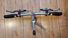 MTB Lenker mit Shimano Deore Bremsgriffen Lenkervorbau