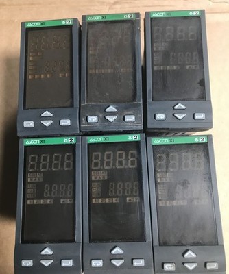 ASCON X1-3100-0200 Temperaturregler