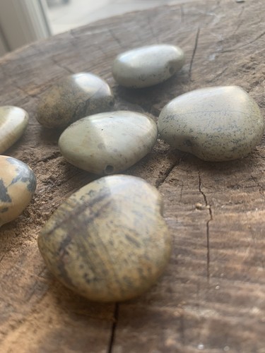 Picture Jasper SEMI-PRECIOUS STONE 30MM HEART- 7 Pieces - Picture 2 of 7