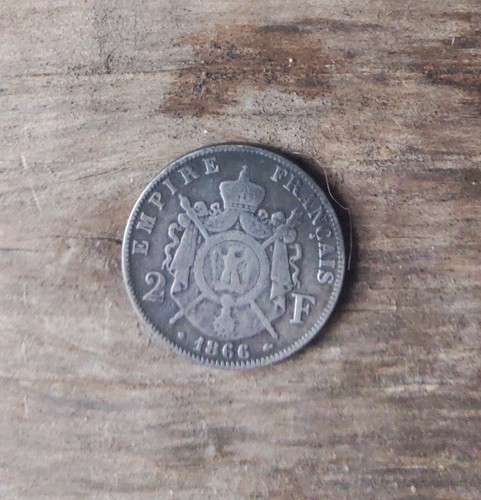 napolen silver france 1866 2 frank coin as found condition - Picture 5 of 5