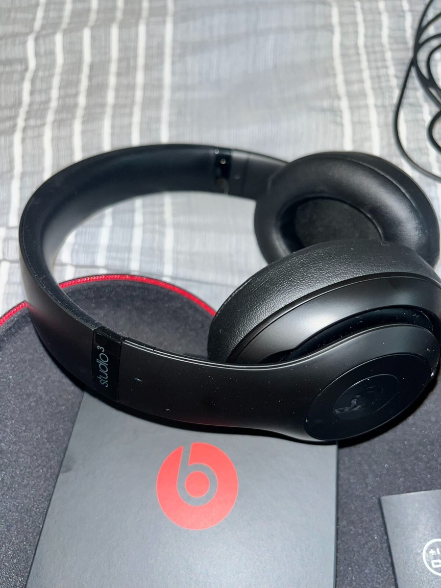 Beats by Dr. Dre Studio3 Over the Ear Wireless Headphones - Black