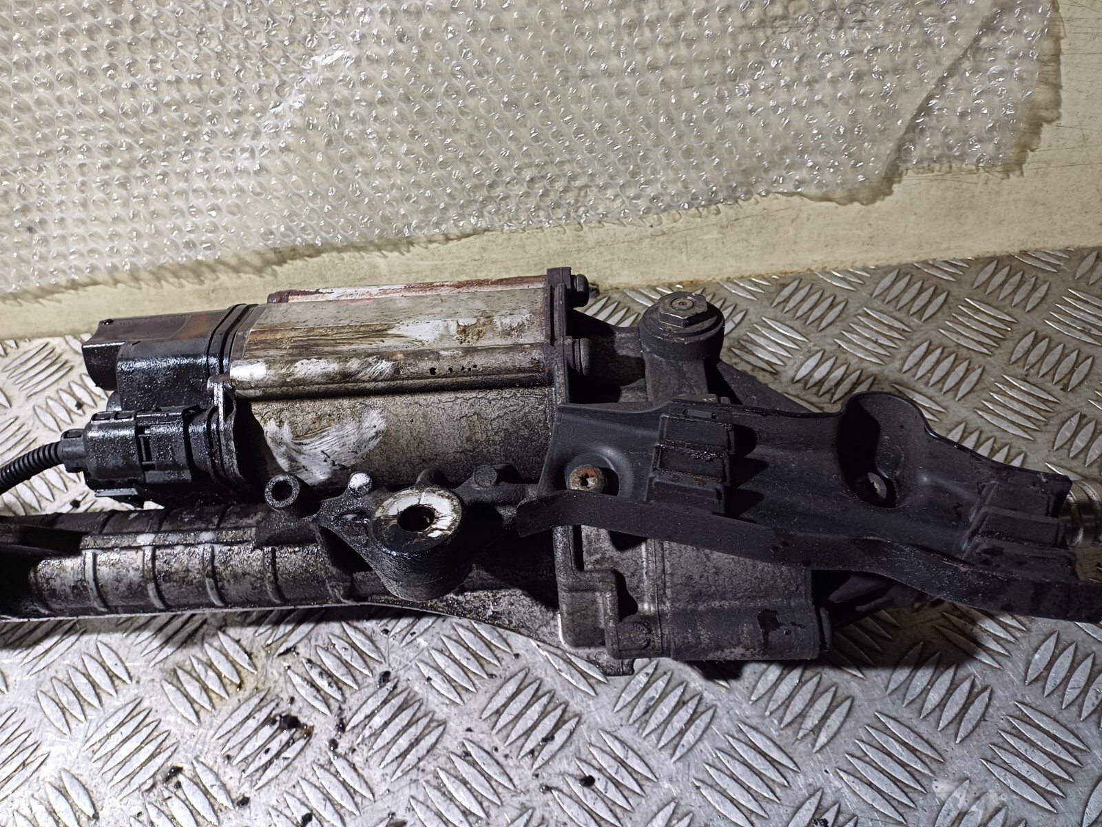 BMW 5 Series F10 2010 Electric Power Steering Rack With Motor RHD  