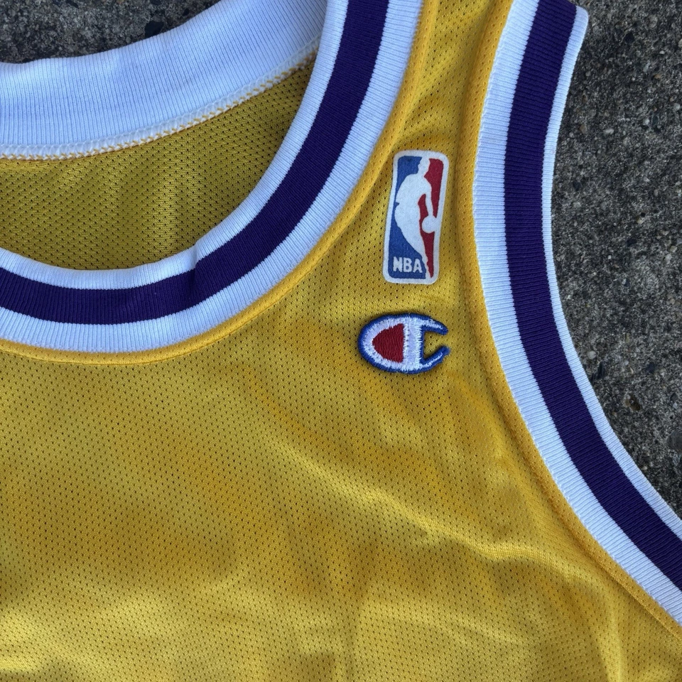 Camiseta rara adulta pequena 36 vintage campeã dos anos 90 NBA Magic Johnson Los Angeles Lakers - Imagem 4 de 4