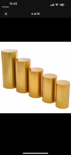 Round Mirror Gold Display