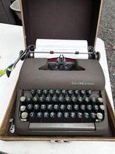 1949 Smith Corona ‘Sterling’ Vintage Typewriter w/ Case•Green Keys•Works Great! thumbnail