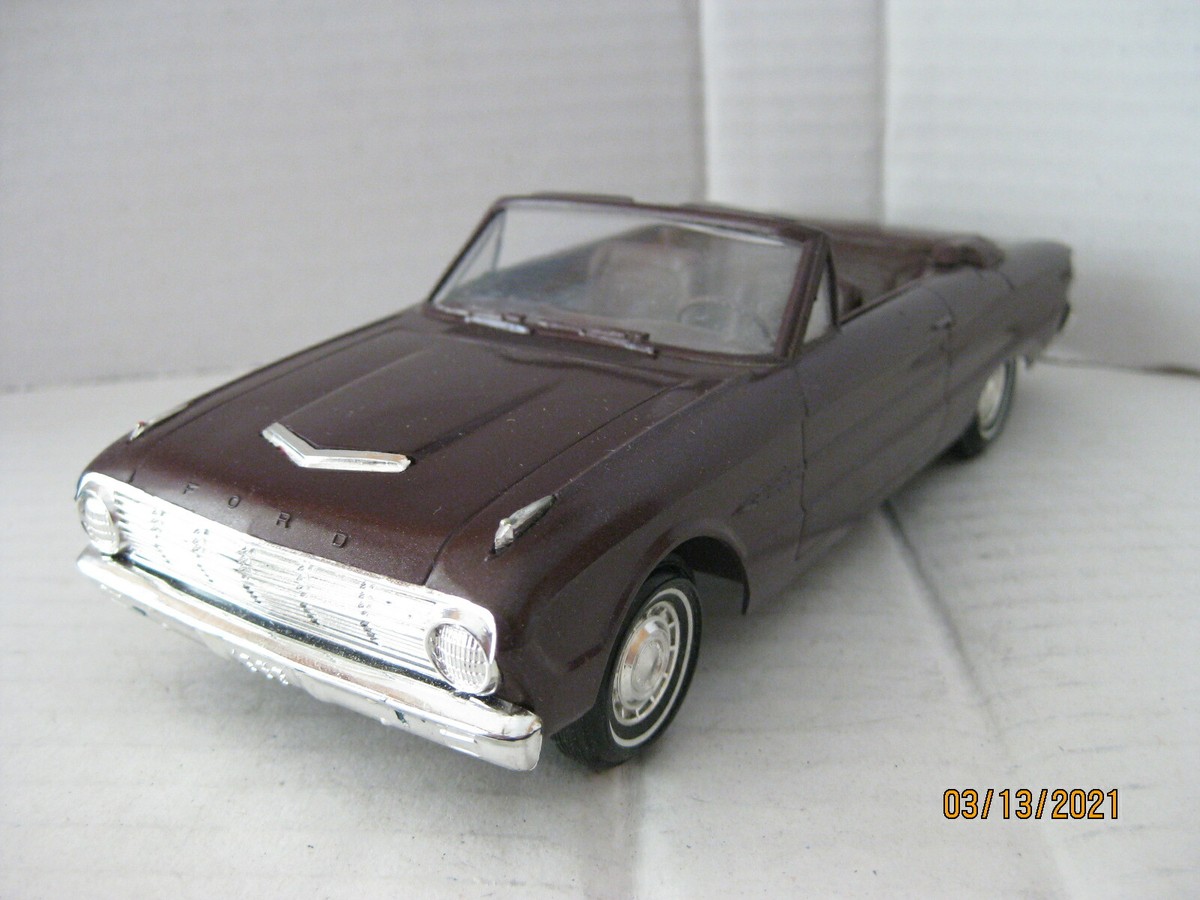 ミニカー ダイキャスト 1963 ford falcon futura Diecast 1963 ford falcon futura | eBay