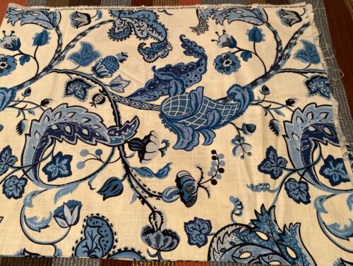 2 yds VTG 5th Avenue Covington TPSA Floral Upholstery Linen Fabric Blue & White