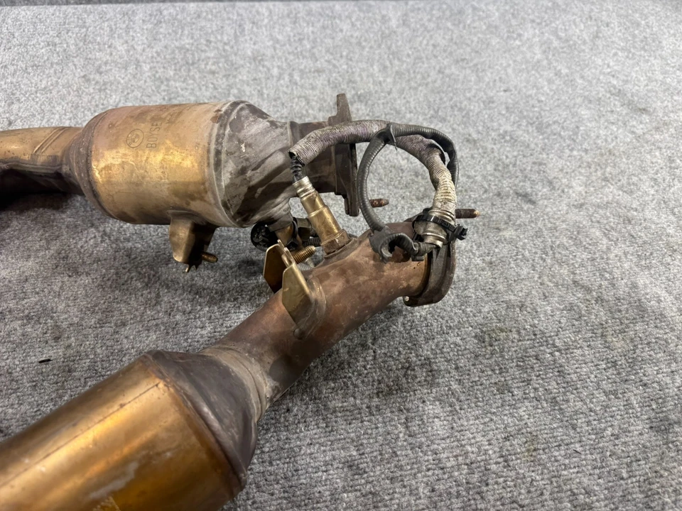 07-10 JUEGO DE TUBOS DE ESCAPE BMW E90 E92 E93 E82 135I 335I N54 STOCK DE FÁBRICA OEM Foto 2 de 4