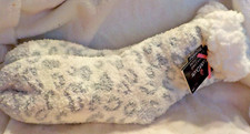 Cuddl Duds Gray and cream leopard spot Lounge Cabin Slipper socks shoe size 4-10