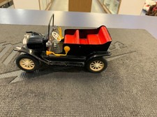 Vintage FORD MODEL T Tin Friction Car T-1917A - Black - Made in Japan