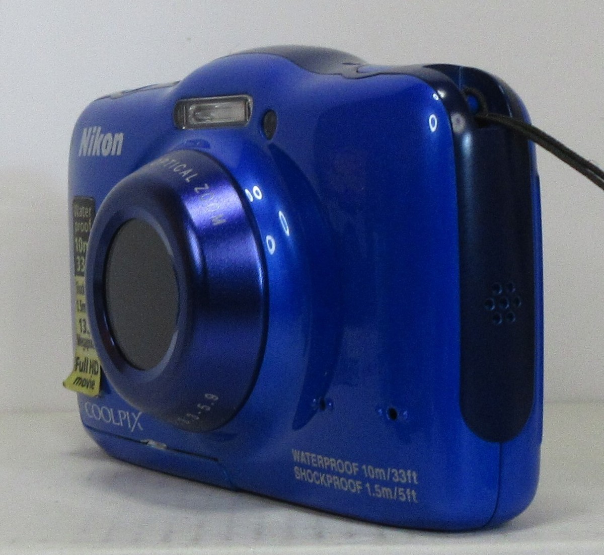 Nikon COOLPIX S32 13.2MP 3x Zoom Waterproof Digital Camera Blue