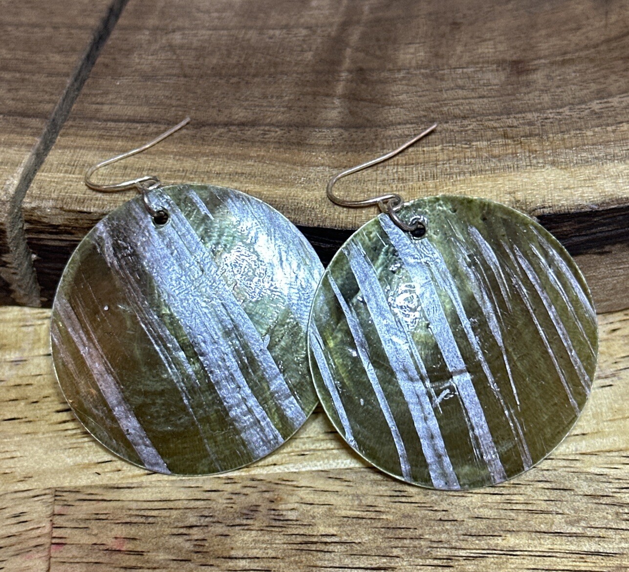 Pierced Dangle Drop Round Shell Earrings Green Si… - image 1