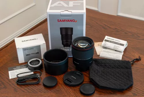 Samyang AF 135mm f1.8 FE lens and Lens Station
