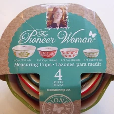 Pioneer Woman 4 PC Set Stoneware Ceramic Measuring Cup Bowls Poinsettia Design