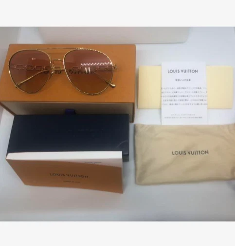 Louis Vuitton Z1520E My LV Chain Sunglasses used box