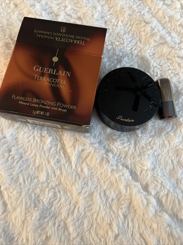 NIB Guerlain Terracotta Mineral Flawless Bronzing Powder 01 Light .1 oz - Picture 8 of 10