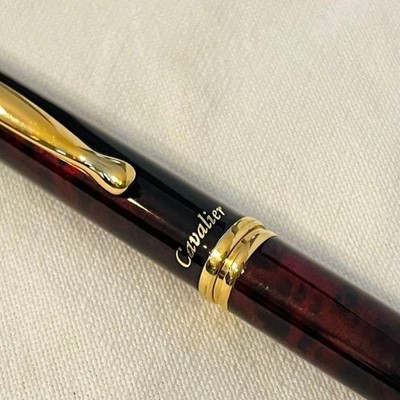 PILOT Cavalier fountain pen marble red