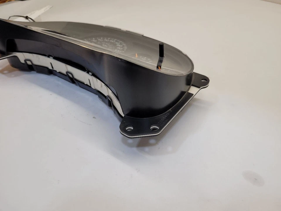  Chevrolet Avalanche 1500 2005 velocímetro grupo EE. UU.   Foto 4 de 4