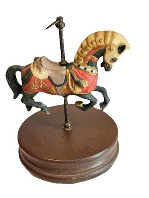 VTG IMPULSE GIFTWARE Musical Rotating TROJAN CAROUSEL HORSE Carousel Waltz 7x6 